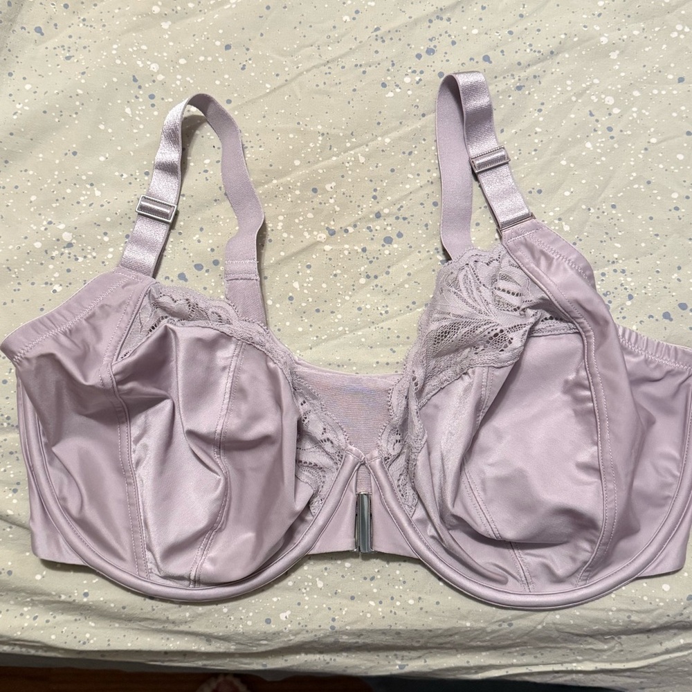 Bare Necessities Underwire Bra with Adjustable Straps